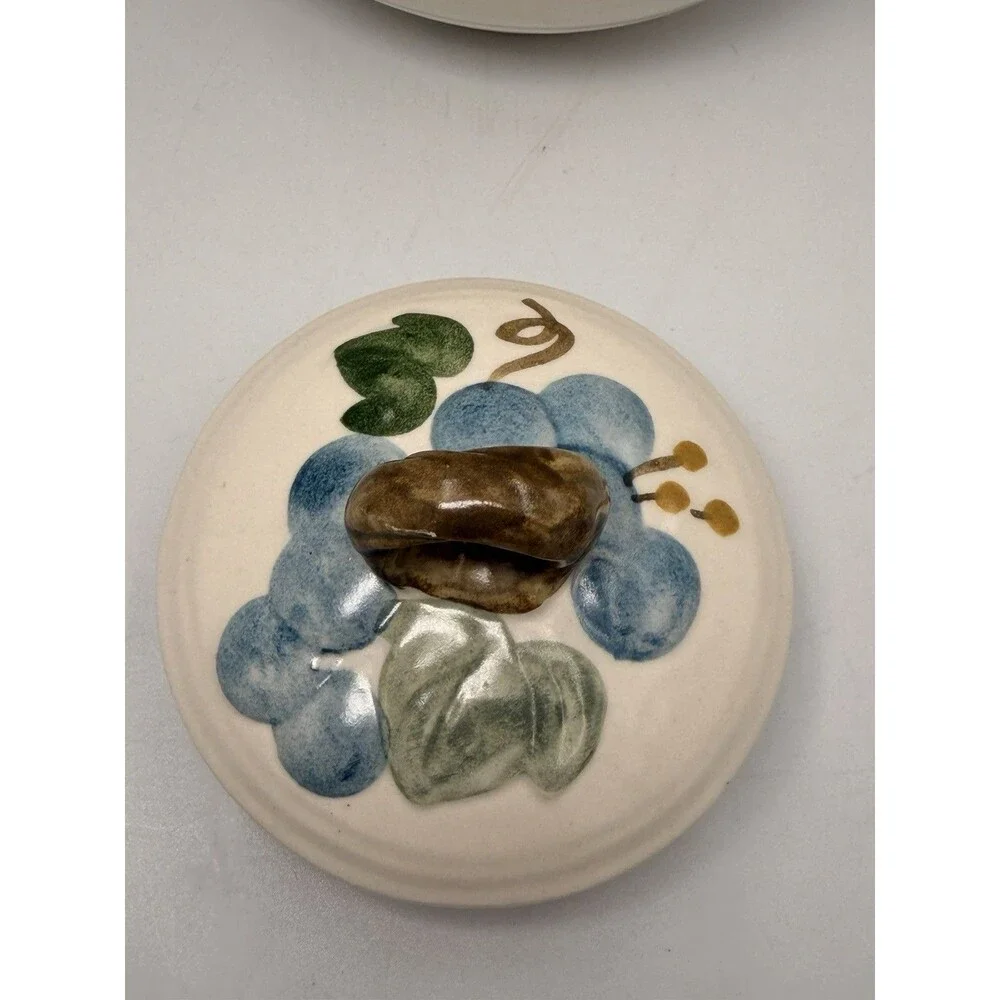 Vintage Metlox Poppytrail Sculptured Grapes Coffee Pot Lid Embossed Blue Grapes